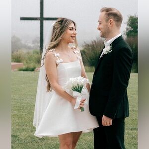 ELLIATT white dress XS like new